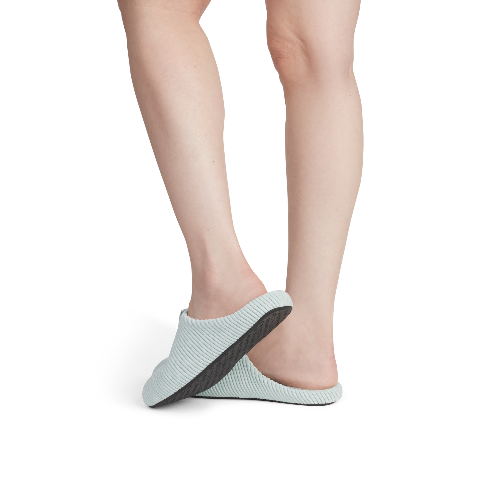 7703-MISTYSKY-Adult-female-3-transparent
