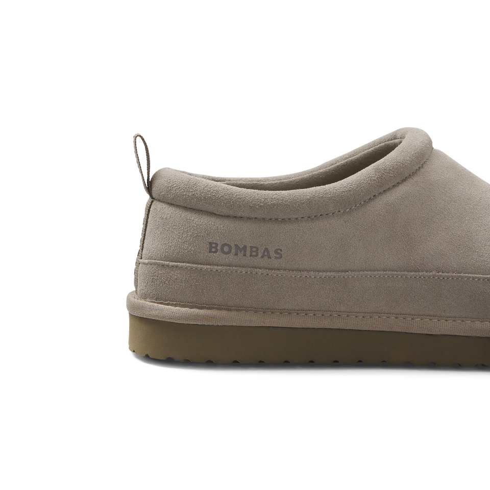 Women's Saturday Suede Slip-On - taupe Detail [9054]