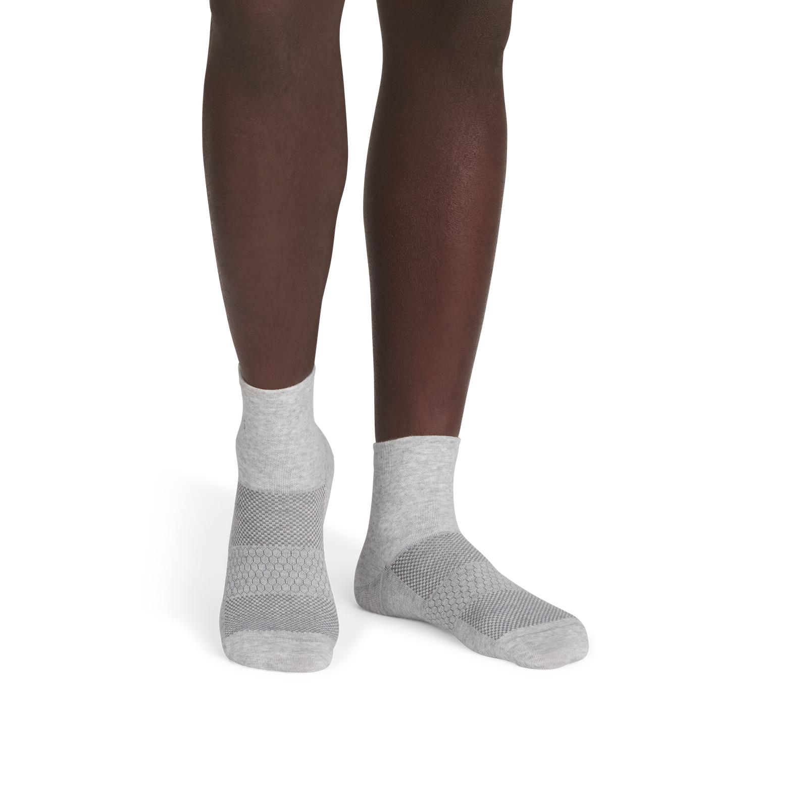 official-bombas::9707-ltgreyhtr-adult-male-onmodel-2-transparent.png
