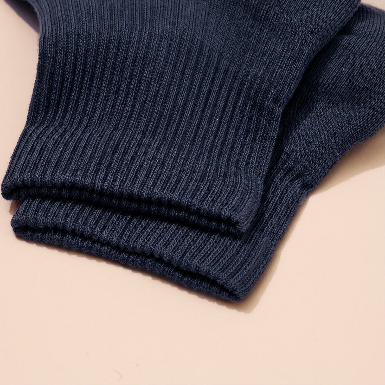 official-bombas::men-s_modern_rib_soft_white4.jpg